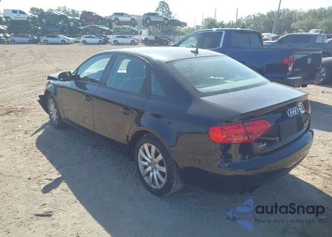 2012 Audi A4 2.0T Premium z USA, uszkodzony, nr VIN WAUAFAFL8CN011228